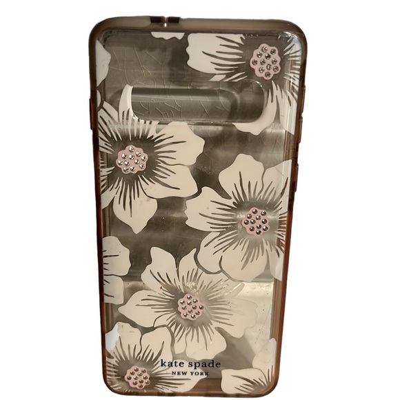 🔥Kate Spade N.Y. cell phone case for iPhone 11🌼SALE🌼price drop 20% - Picture 1 of 4